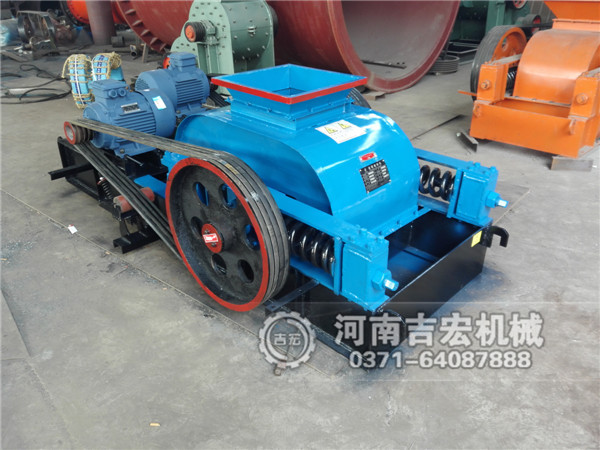 雙齒輥破碎機的細節(jié)維護需要幾步？