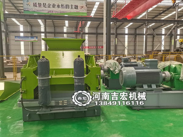 礦石立式復(fù)合破碎機(jī)多少錢(qián)一臺(tái),哪個(gè)廠家好？